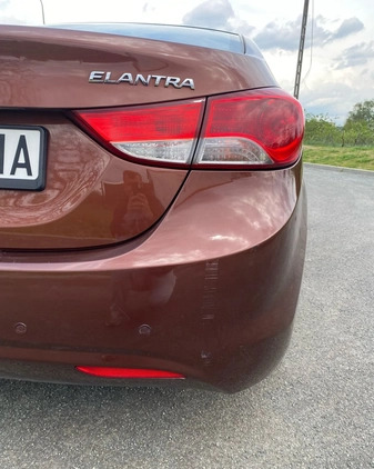 Hyundai Elantra cena 27000 przebieg: 213800, rok produkcji 2012 z Warszawa małe 46